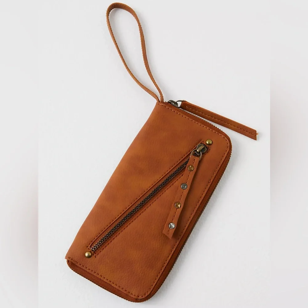 Free People Distressed Vegan Wallet in‎ Brown